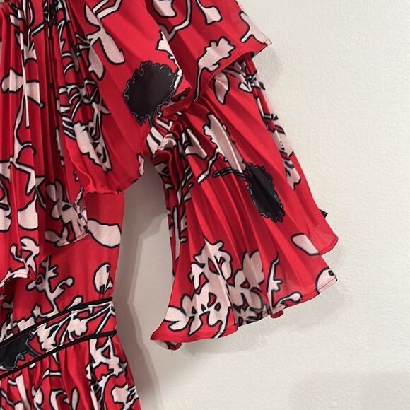 Self Portrait off shoulder pleated floral pattern mini dress - size 2 - Picture 10 of 12